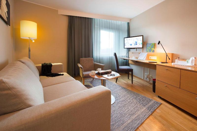 Junior Suite image 1