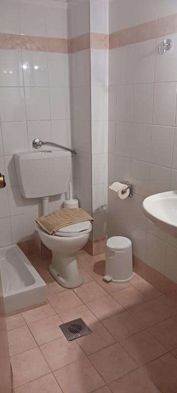 Standard Double Room image 4