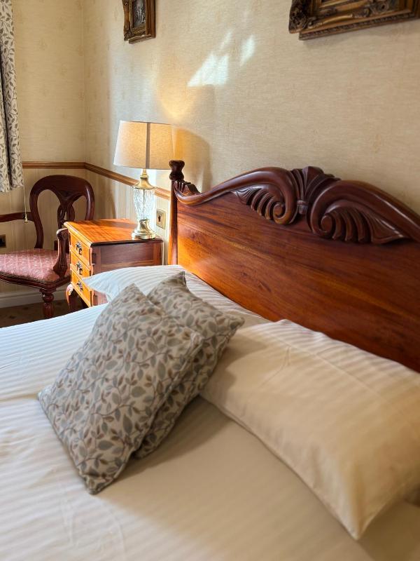 Executive Double En Suite image 4