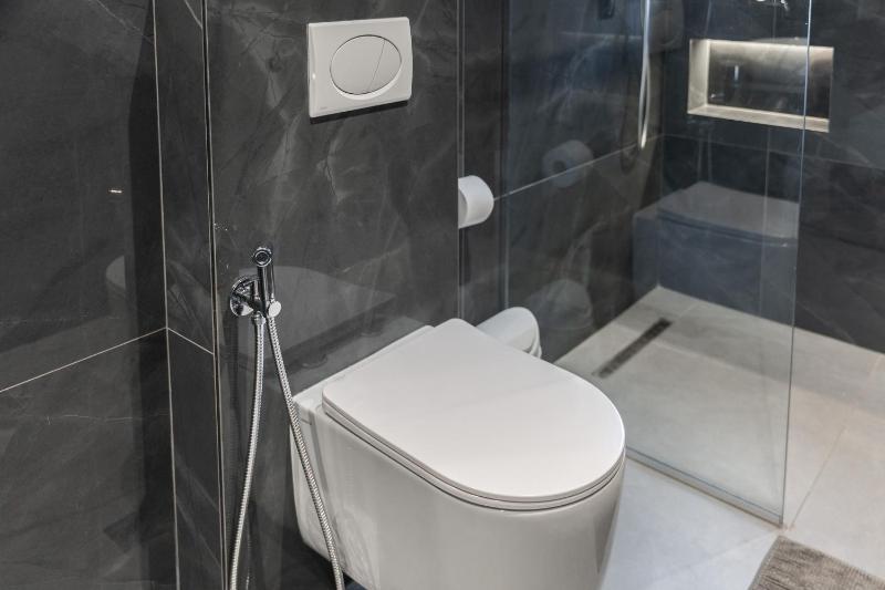Deluxe Triple Room image 3