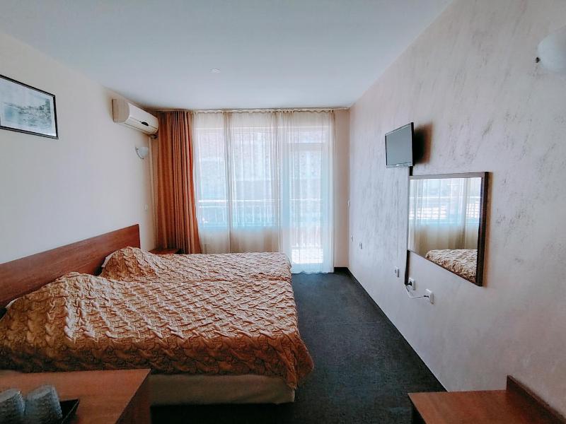 Budget Double or Twin Room image 1