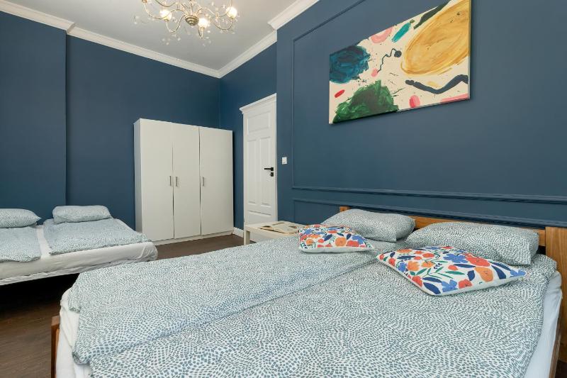 Bright 3city Apartment in Sopot Center by Noclegi Renters - image 4