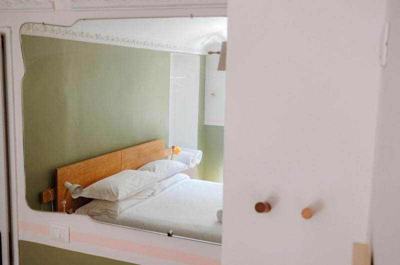 Double or Twin Room image 3
