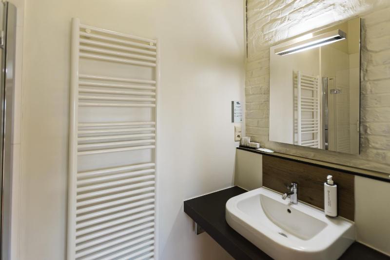 Superior Double Room image 2