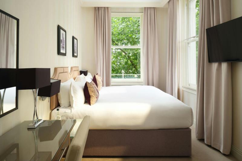 Executive Double, Guest room, 1 King image 4