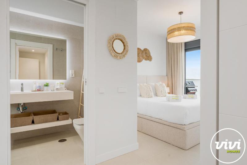 ViVi Homes - Casa la Perla - terrace - gym - pool - image 20