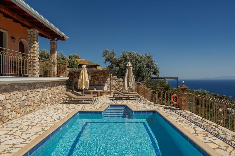 Apolis Villas & Suites Resort - image 30