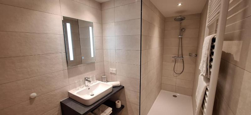 Two-Bedroom Suite image 4