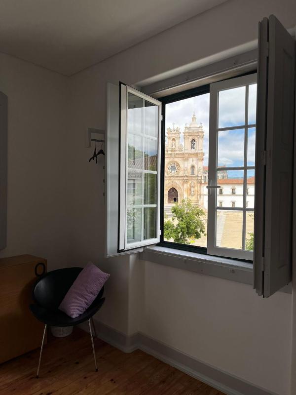 Double or Twin Room with Shared Bathroom image 2