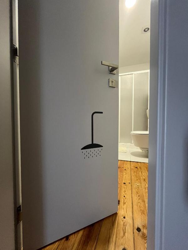 Double or Twin Room with Shared Bathroom image 1