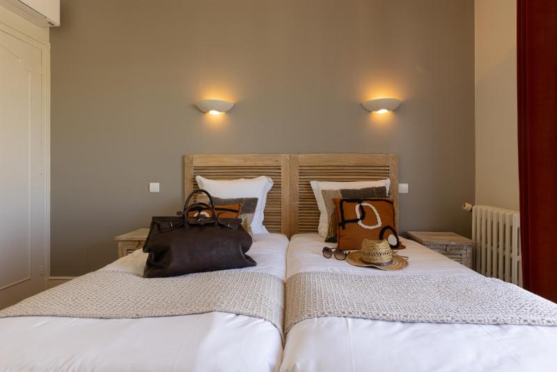 Quadruple Room image 4