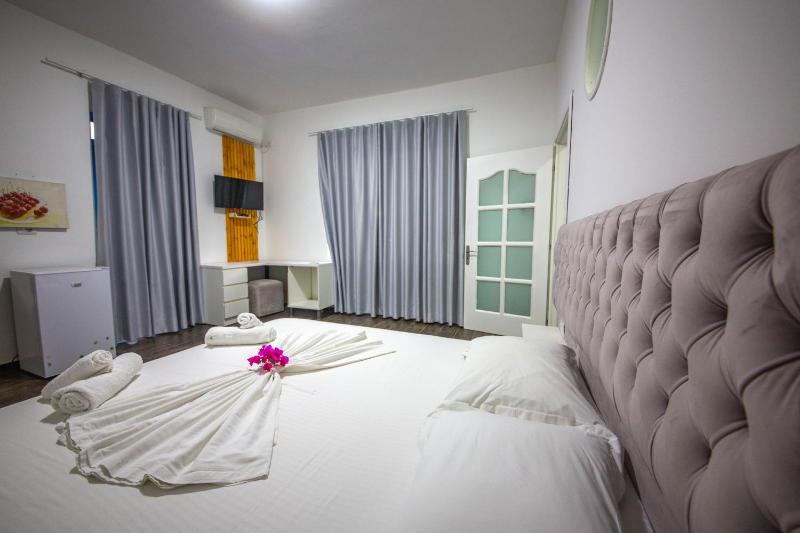 2E Villa & Homestay - image 14