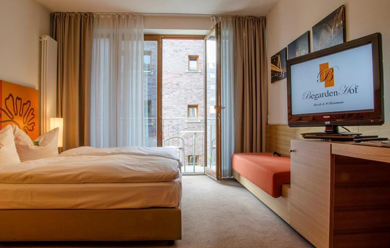 Single Room image 2