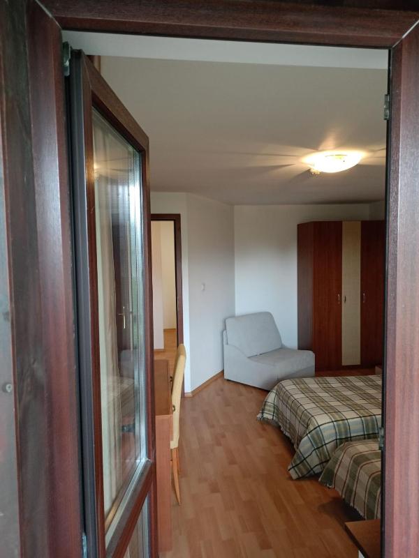 Mountain Paradise 1 - 2 Bedroom - Large apartment - image 5