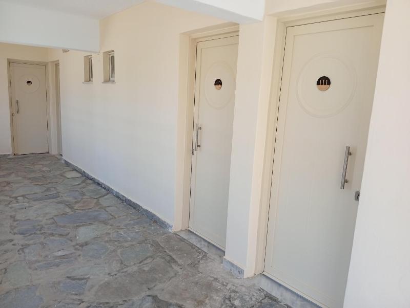 Single Room image 4
