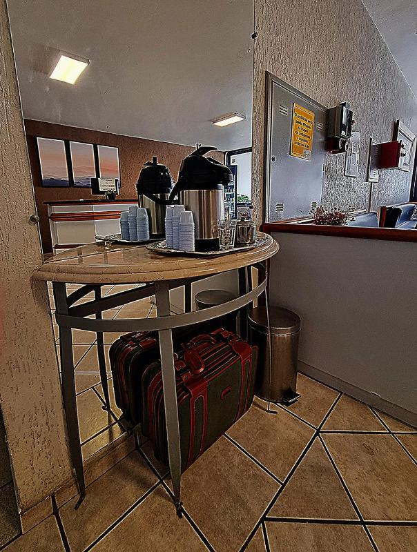 Hotel Pontal - image 23