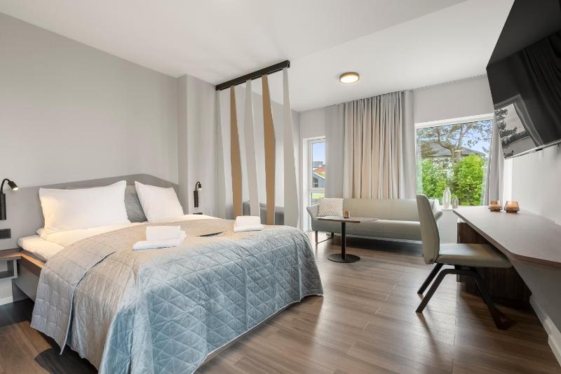 Superior Suite with Sea View image 1