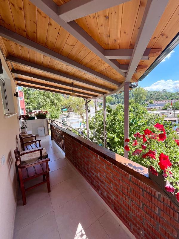 The Parkside Villa Apartment II - image 6