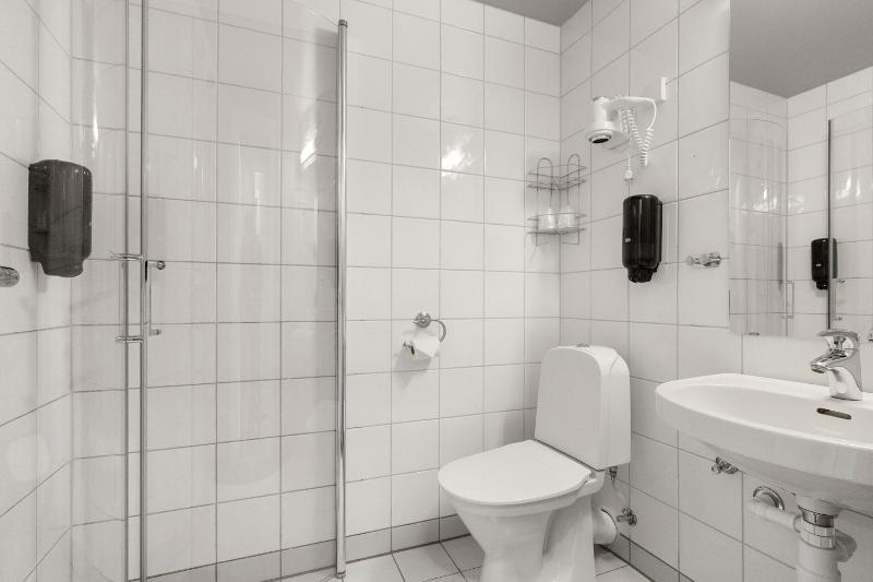 Standard Double Room image 2