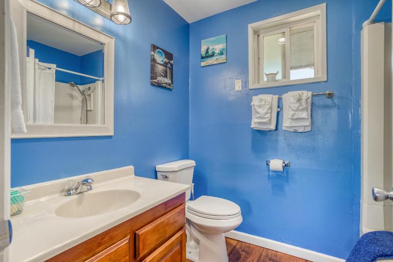 Lighthouse - King Suite with Kitchen image 3