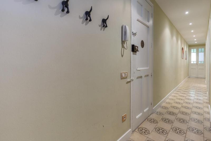 Barcelona 54 Apartment Rentals - image 14