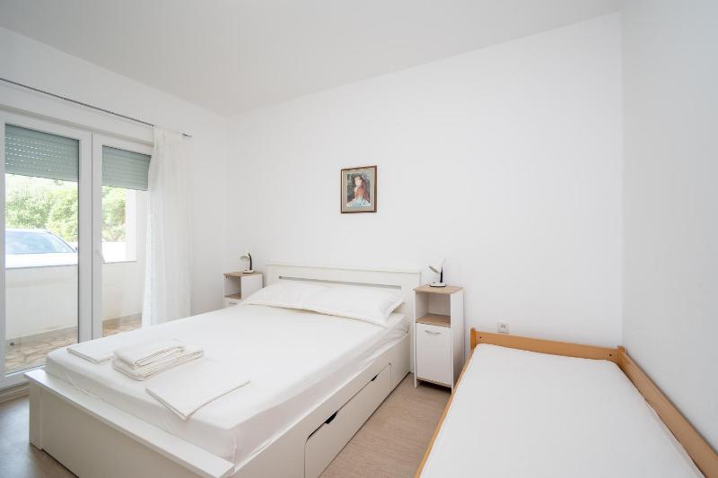 Apartments by the sea Pag - 24467 - image 19