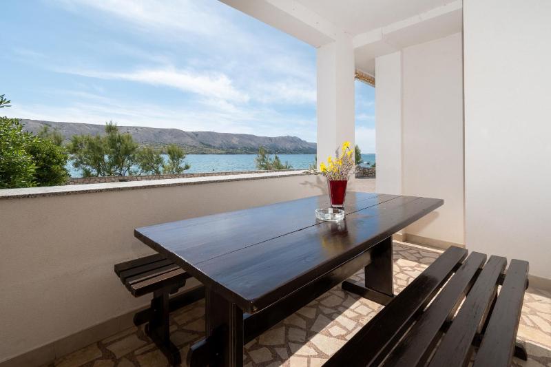 Apartments by the sea Pag - 24467 - image 6