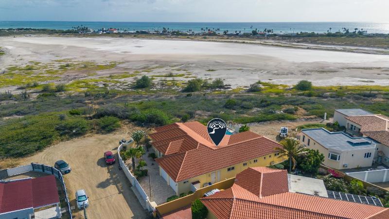5BR Villa Vista with Exclusive Pool by Bocobay - image 13