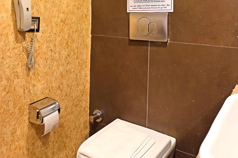 Standard Triple Room image 2