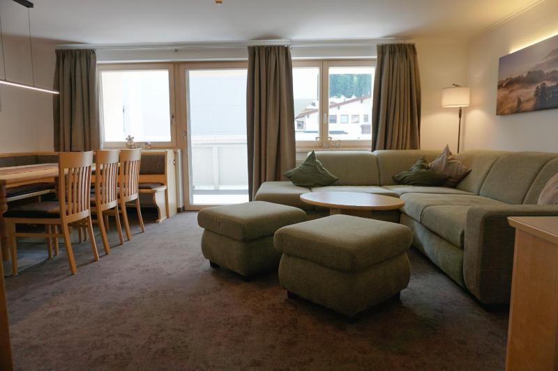 Three-Bedroom Apartment (6 Adults + 4 Children) image 1