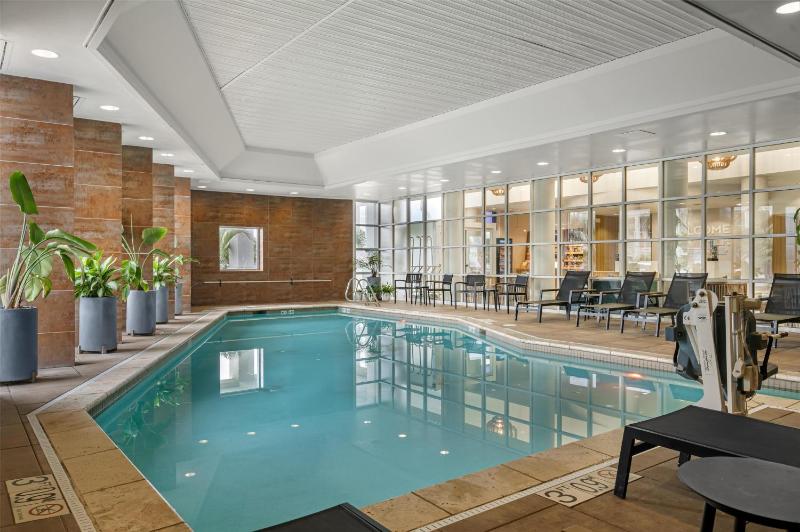 Hampton Inn Virginia Beach-Oceanfront North - image 26