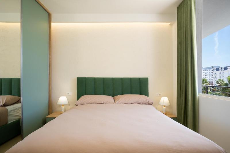 BF Home Golem - image 5