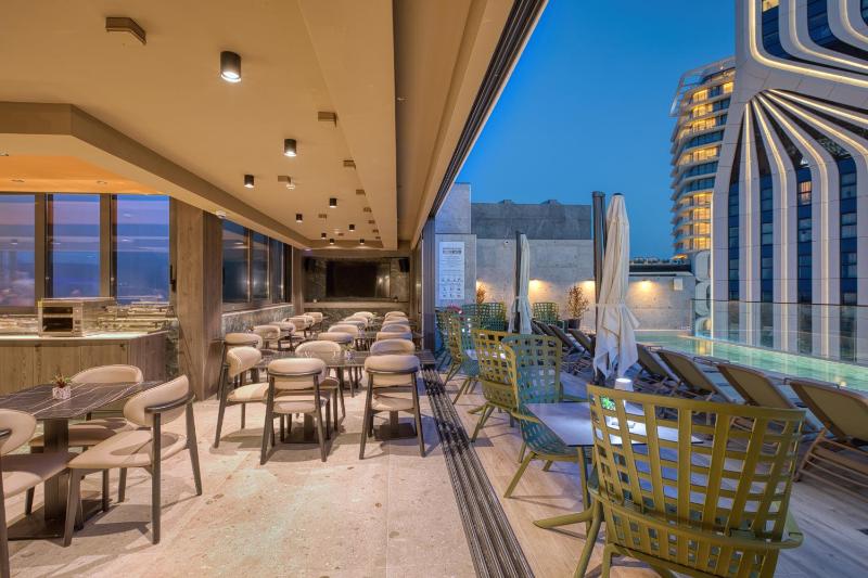 VITA Hotel & Rooftop - image 5