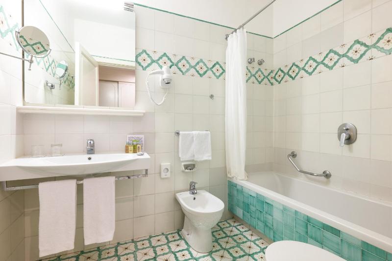 Classic Single Room image 1