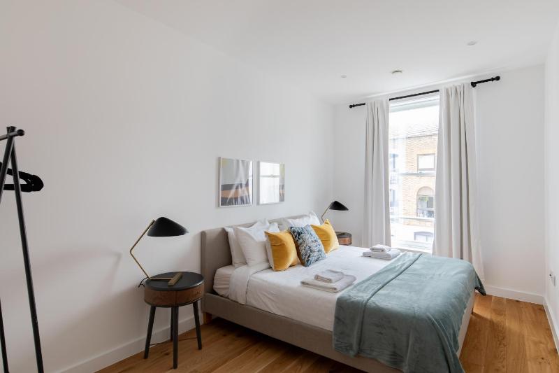 Two-Bedroom Apartment with Balcony image 4