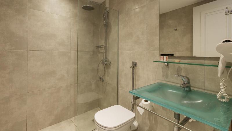 Superior Double Room image 2