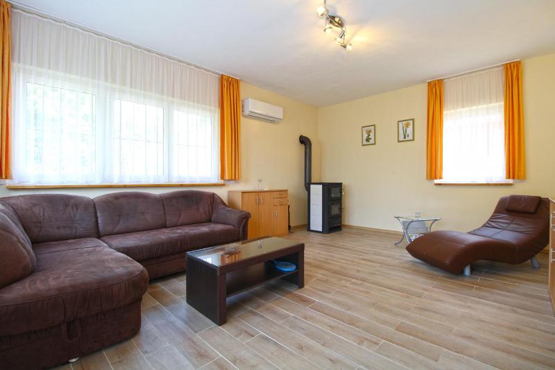 Apartment Bozana 1840 - image 20