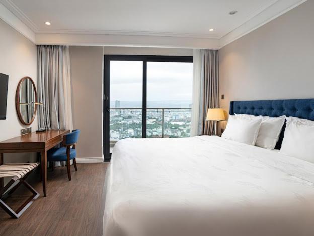 Altara Suites city view - image 2