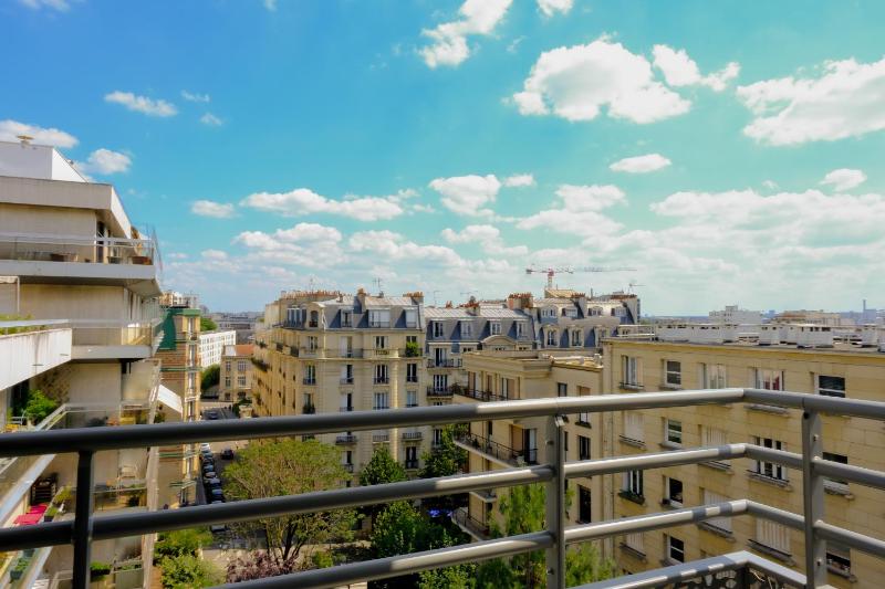 Bed in 6-Bed Mixed Dormitory Room image 2