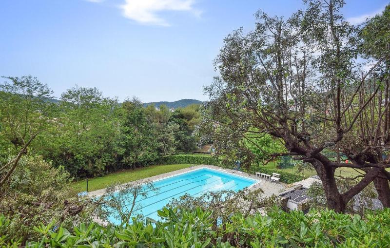 1 Bedroom Cozy Apartment In Rapallo - image 8