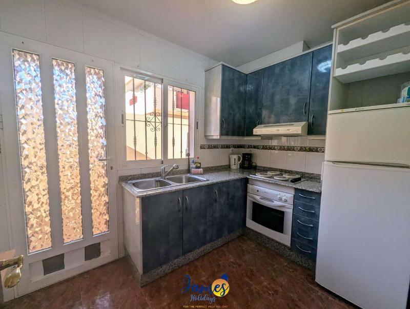 Ground floor 2 Bedroom Apt Amapolas IV LZ12 - image 12