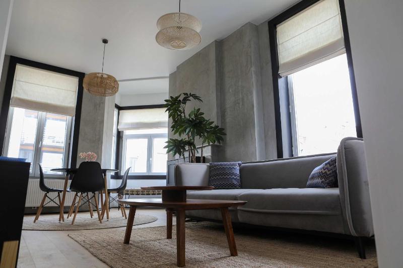 Kamiel -Belle Epoque apartment with modern comfort - image 26