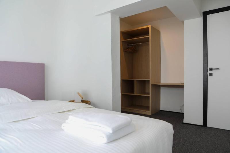 Kamiel -Belle Epoque apartment with modern comfort - image 37