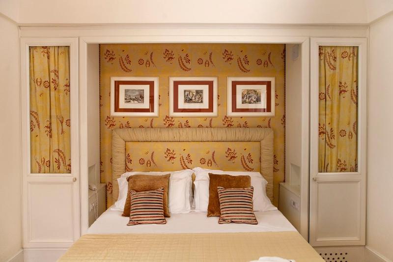 Superior Double or Twin Room image 1