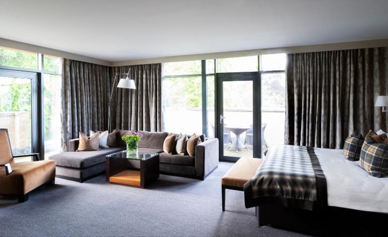 Superior Double Room image 3