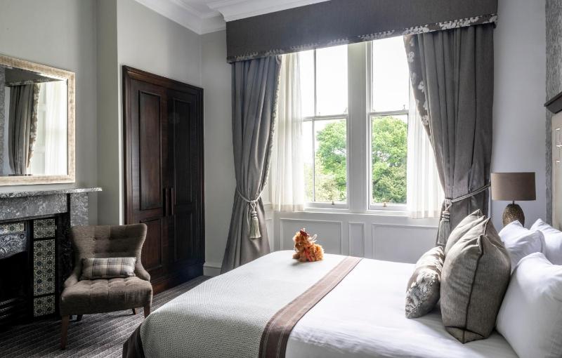Classic Double Room image 1