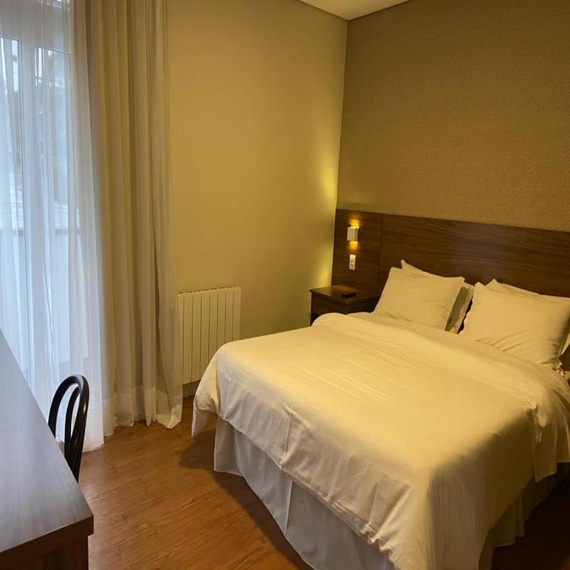 Hotel Chateau - image 3