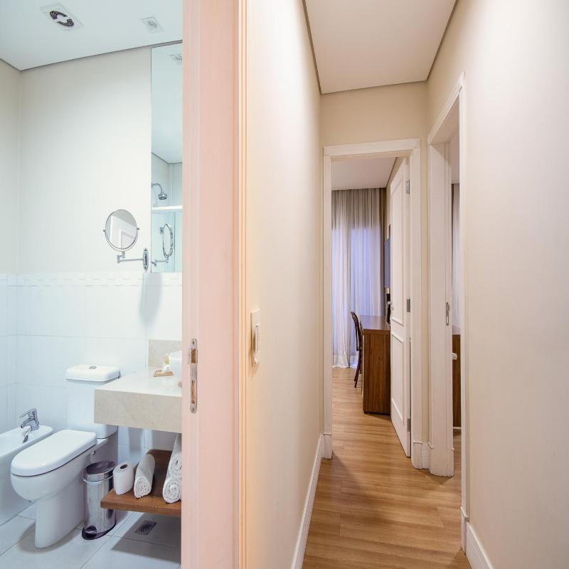 Hotel Chateau - image 4