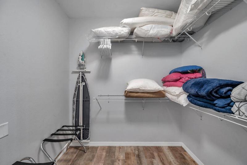 Harborview Grande Unit 207 - image 39