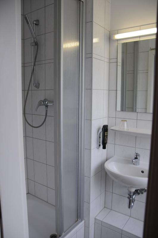 Double Room image 1